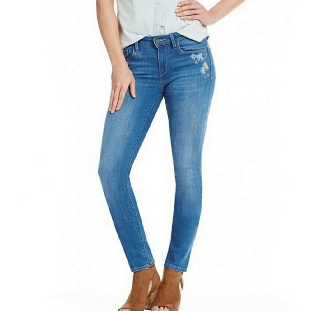 Levis Mid Rise Skinny embroidered jeans